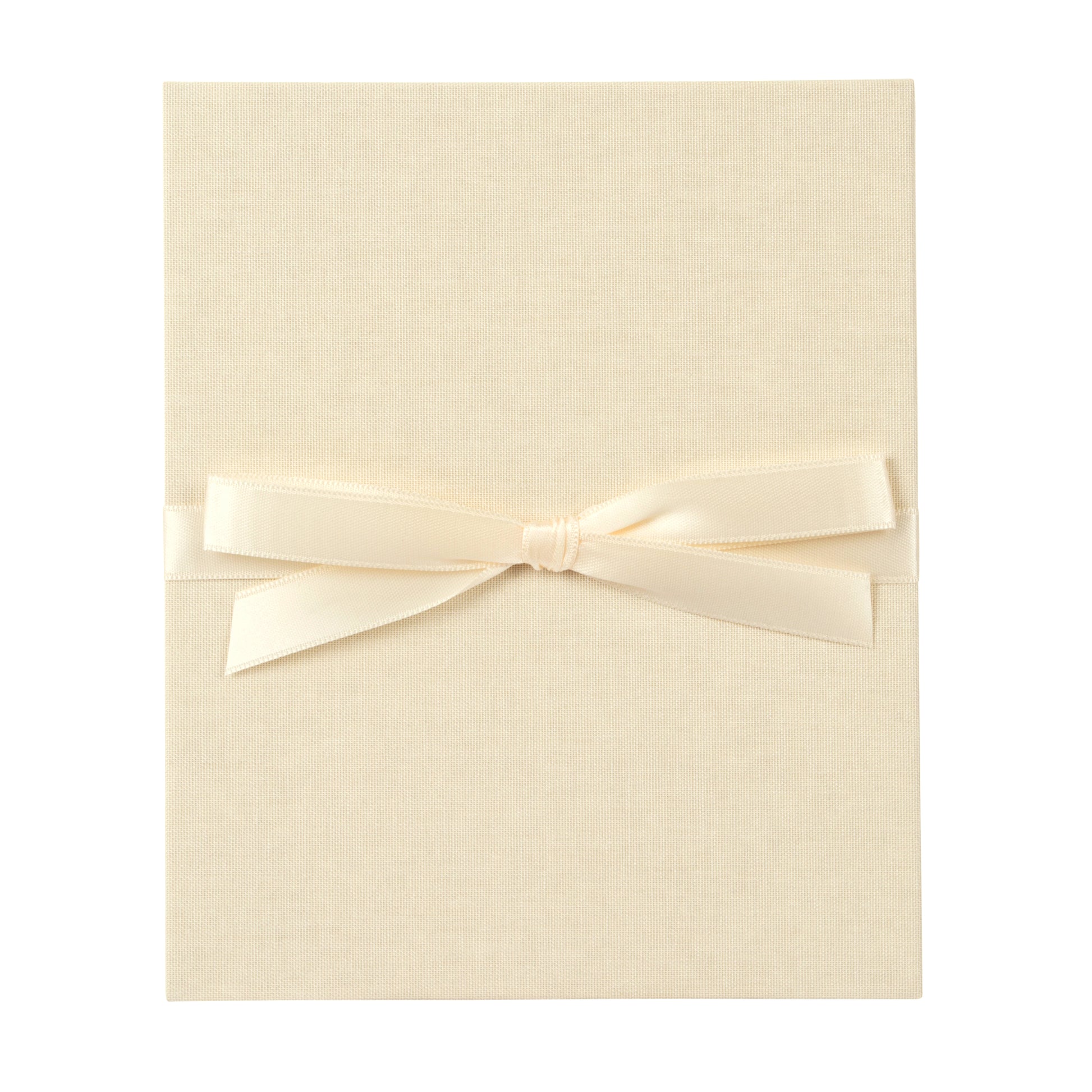 A beautifully crafted cream Goldbuch leporello featuring a charming bow.