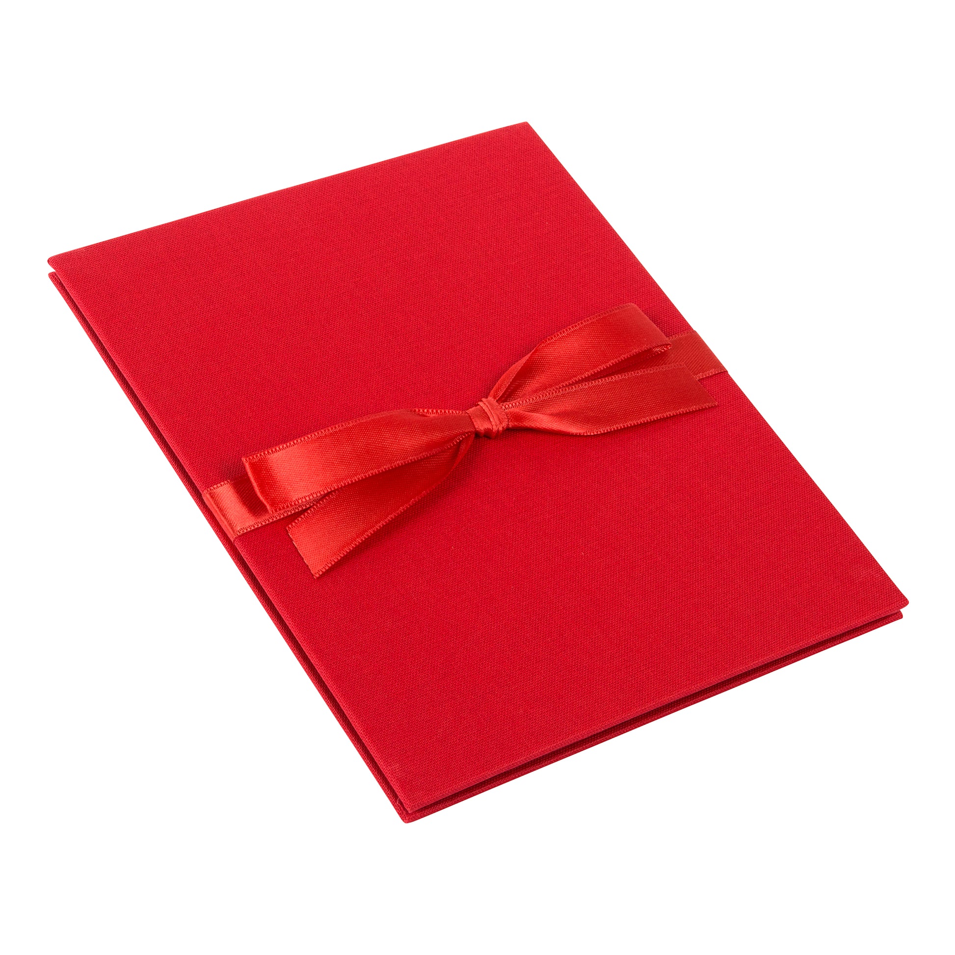 A beautifully crafted red Goldbuch leporello featuring a charming red bow.