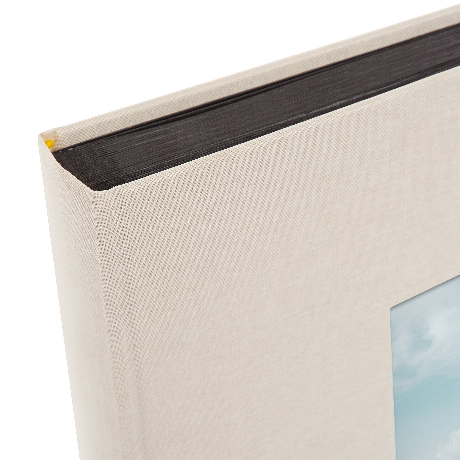 Sandgrey Goldbuch photo album displaying the Eiffel Tower.