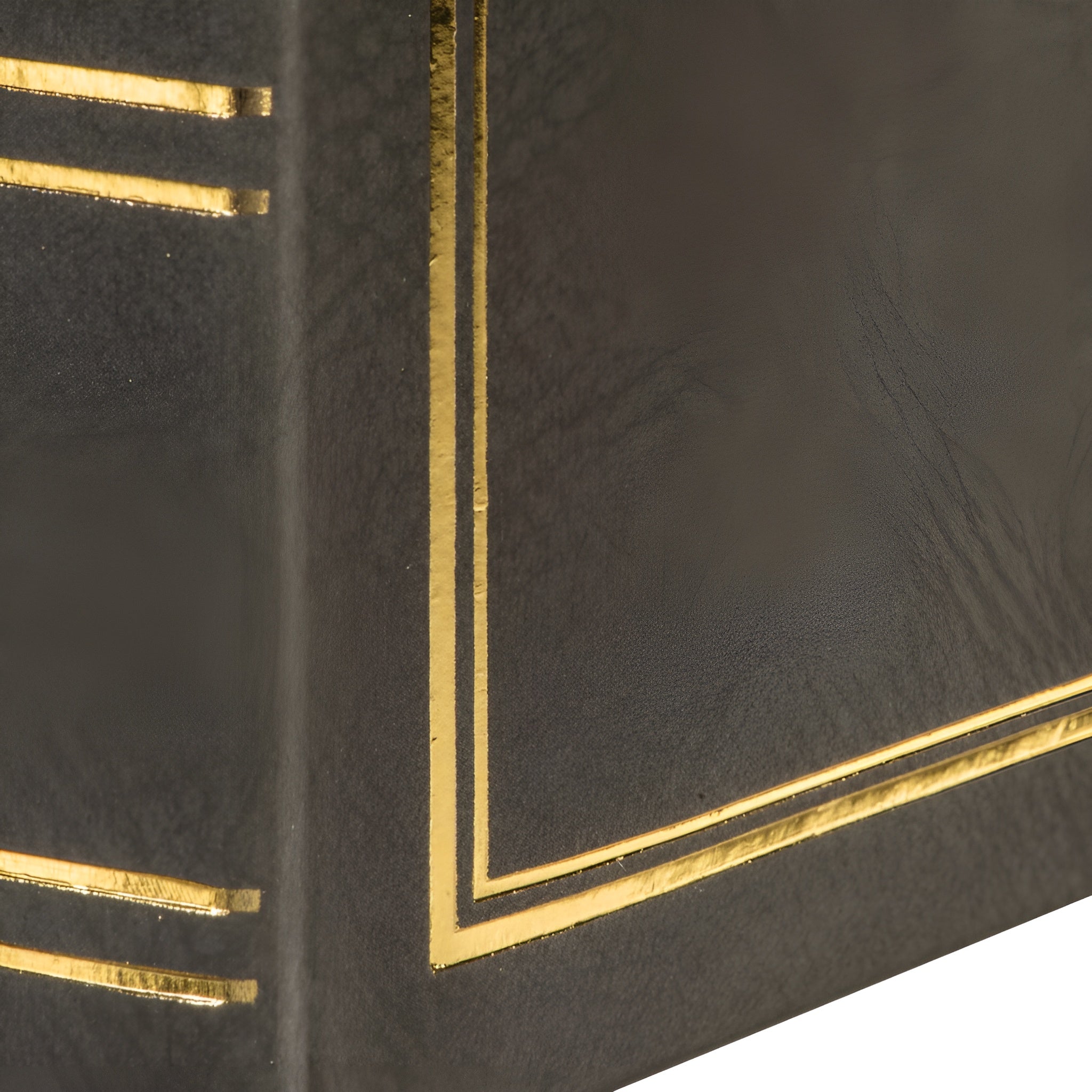 A Hama jumbo photo album featuring  grey and gold details, highlighting its elegant design.