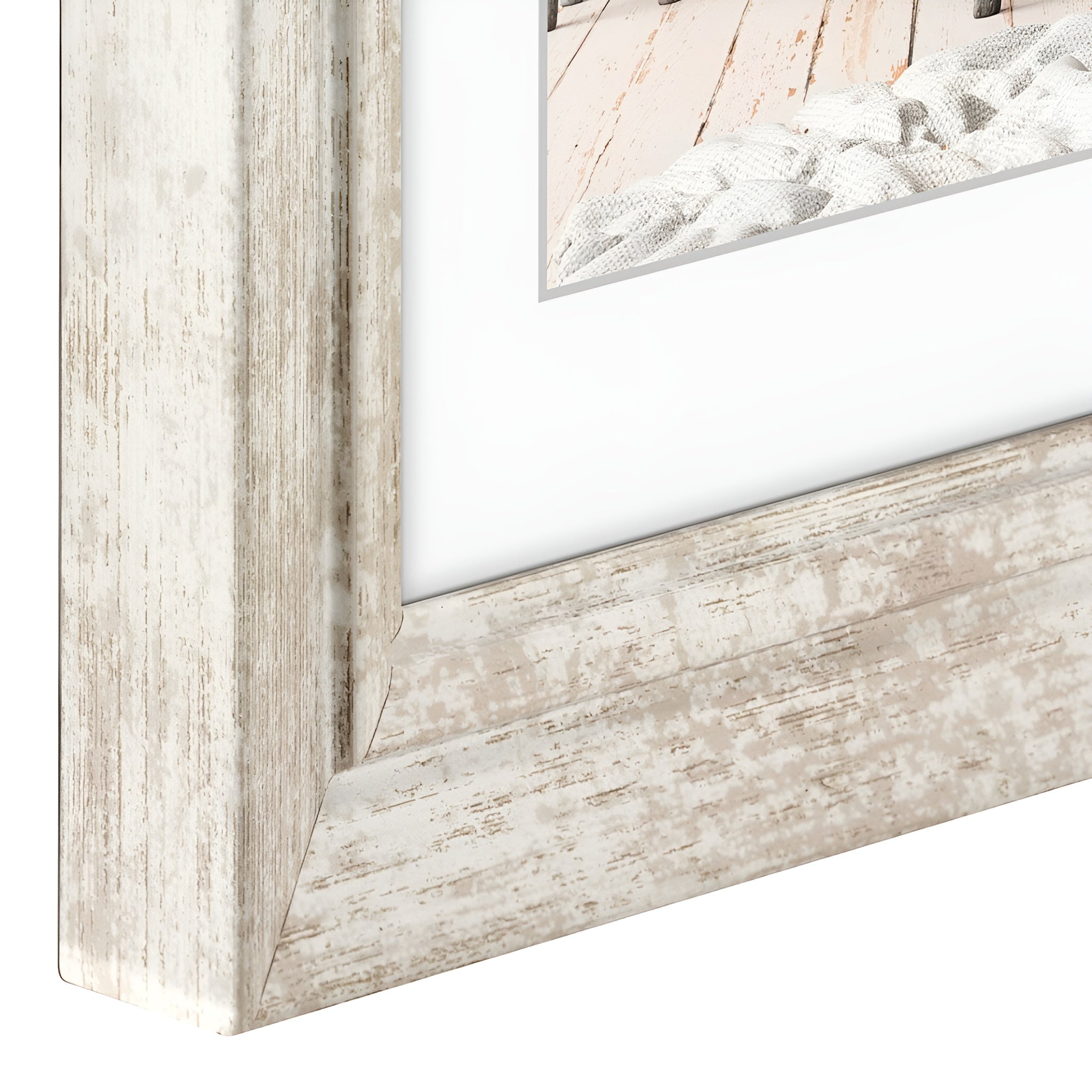 A detailed Hama photo frame highlighting its elegant style and quality.
