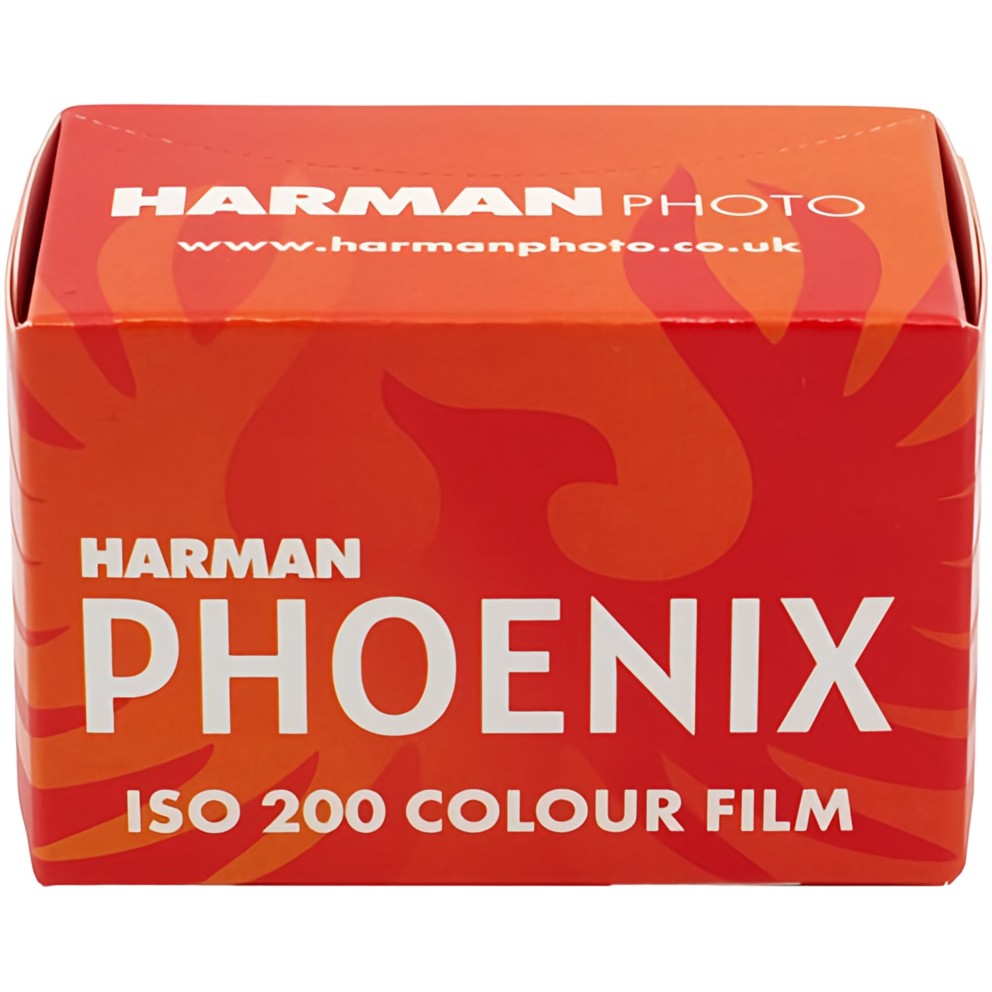 Harman Phoenix 200 color film roll, designed for photography enthusiasts seeking rich colors and excellent image quality.