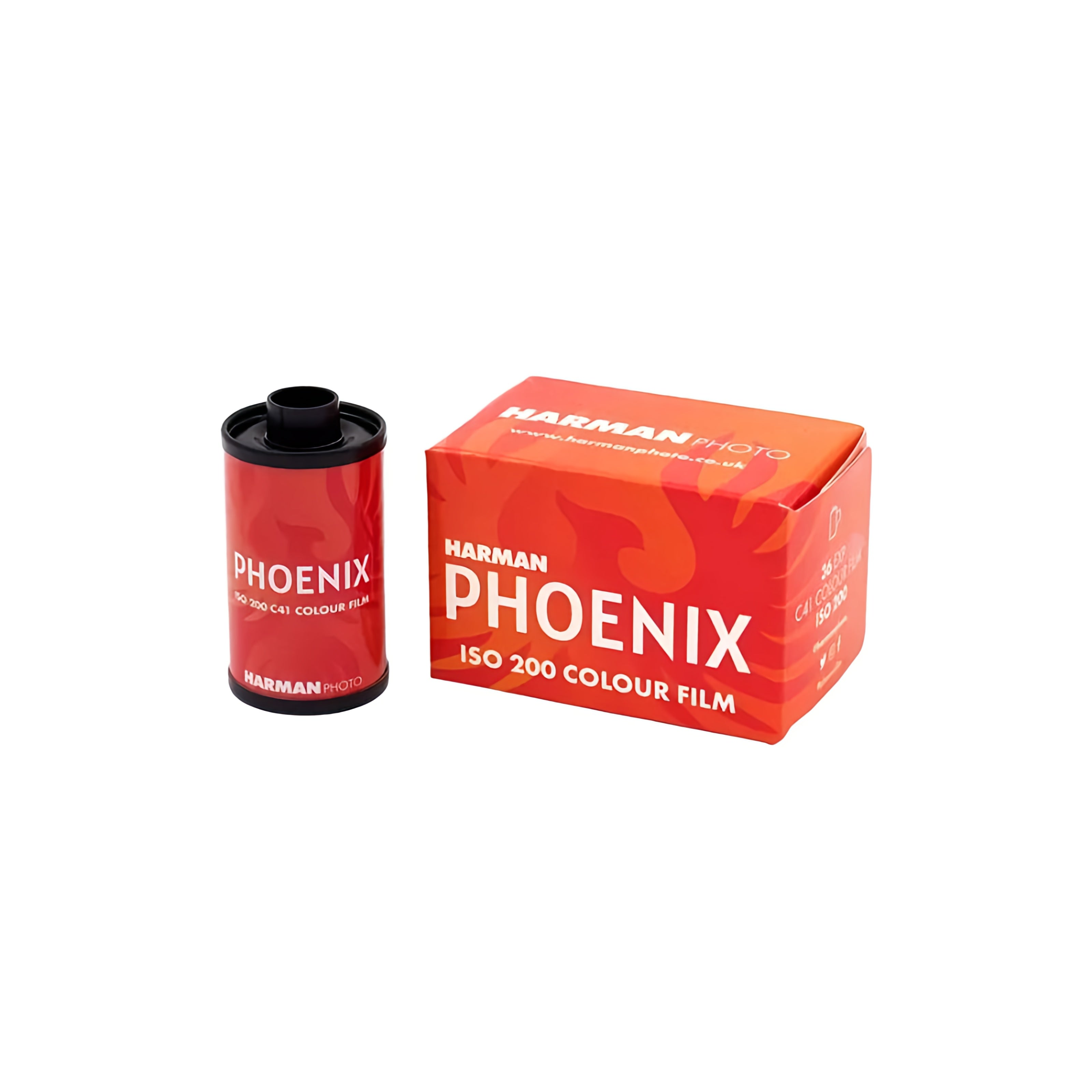Harman Phoenix 200 color film roll, designed for photography enthusiasts seeking rich colors and excellent image quality.