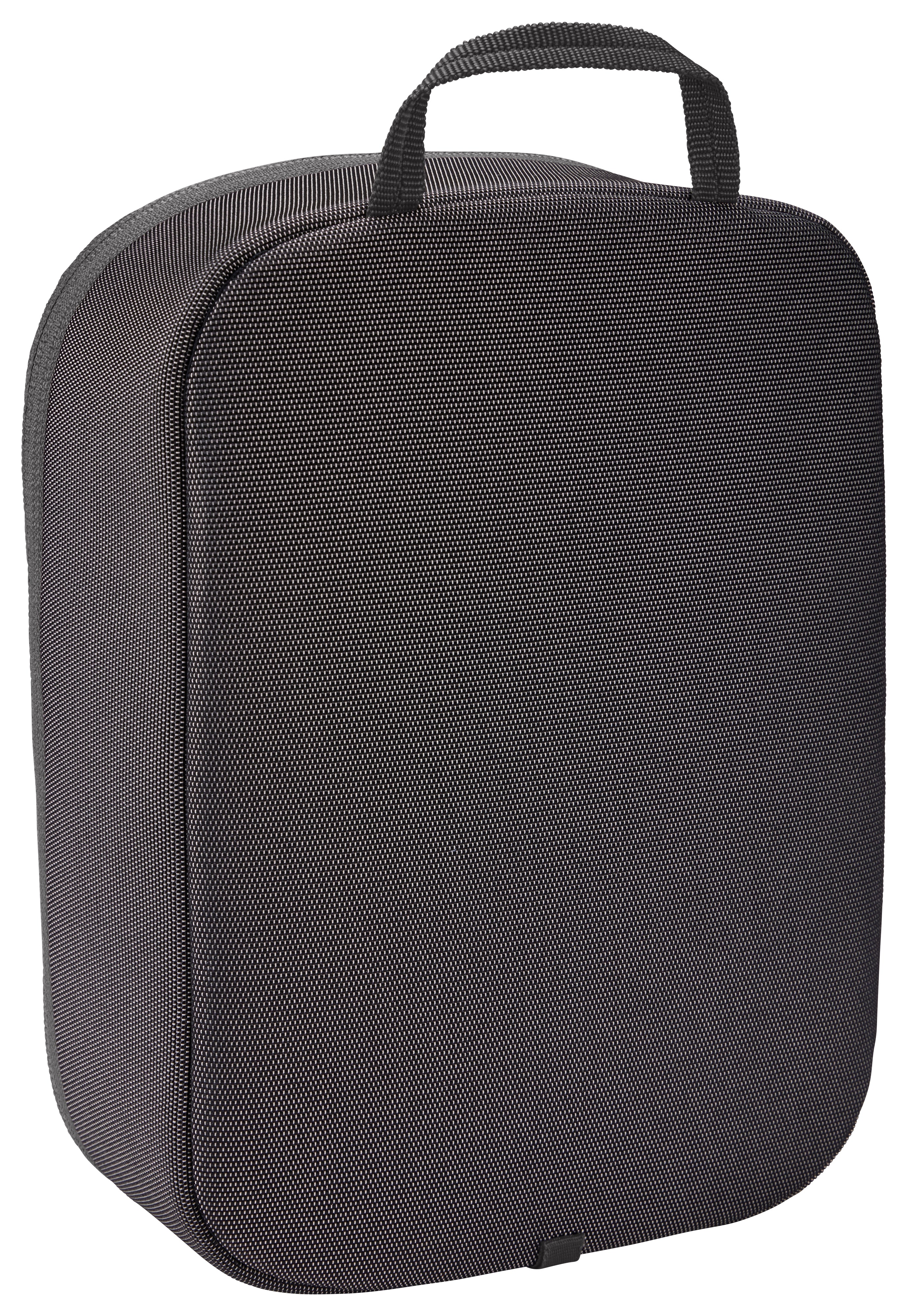 Versatile Thule PowerShuttle case, provides storage for chargers, cords, small electronics and other items, quick access to gear and a comfortable carry in any environment.